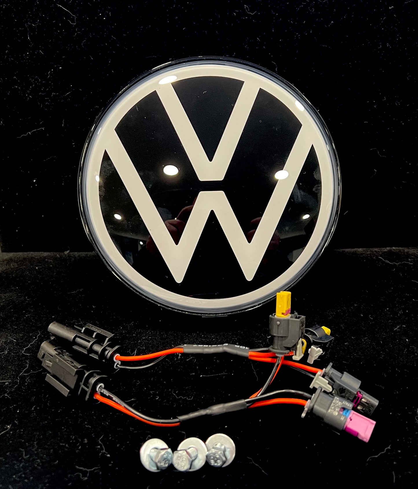 LED-Emblem-Set für VW ID.4, kompatibel mit Fahrzeugen, die mit vorderen LED-Leisten ausgestattet sind