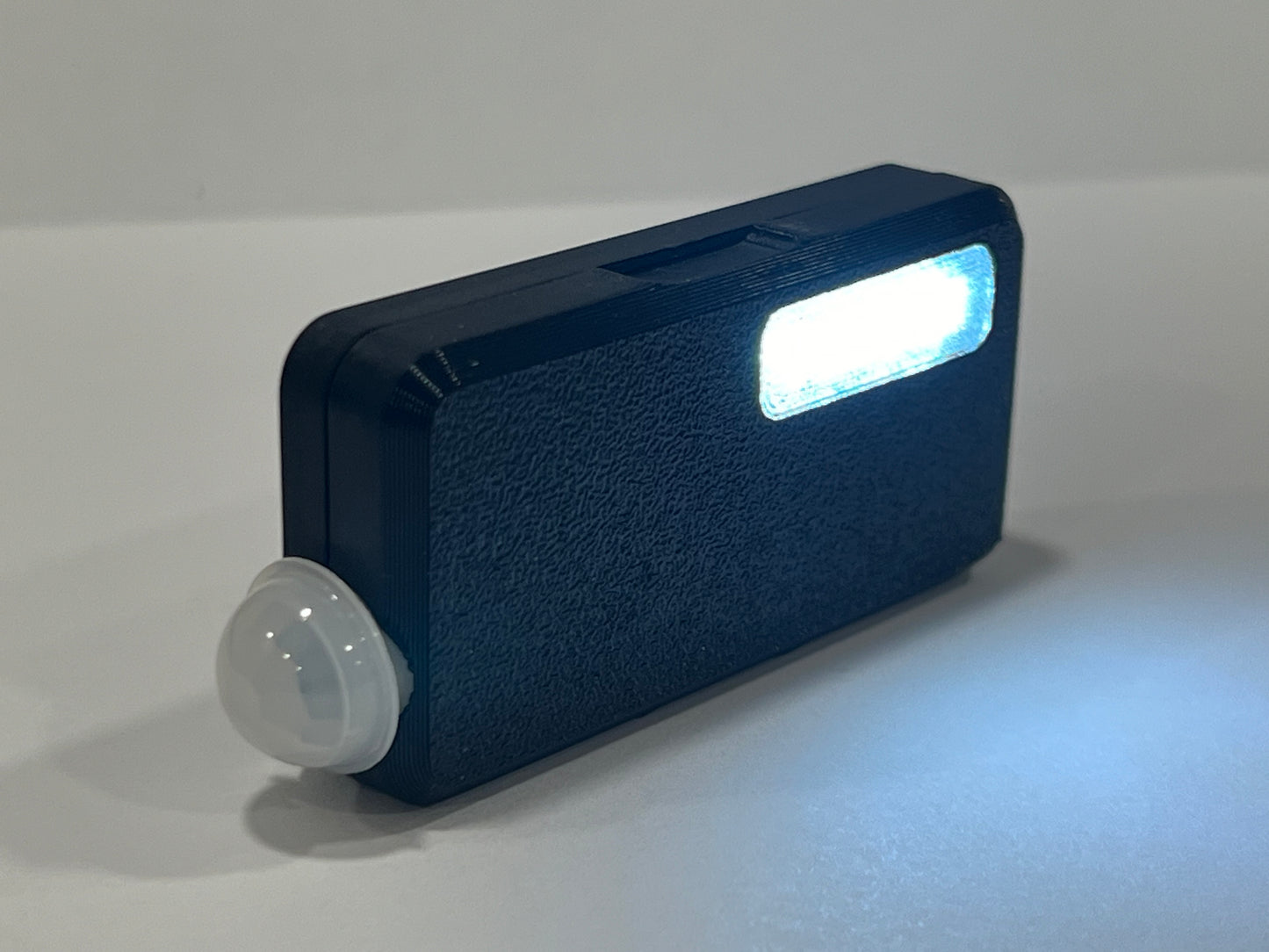 GlowBoxLite universal motion sensing light for the glovebox