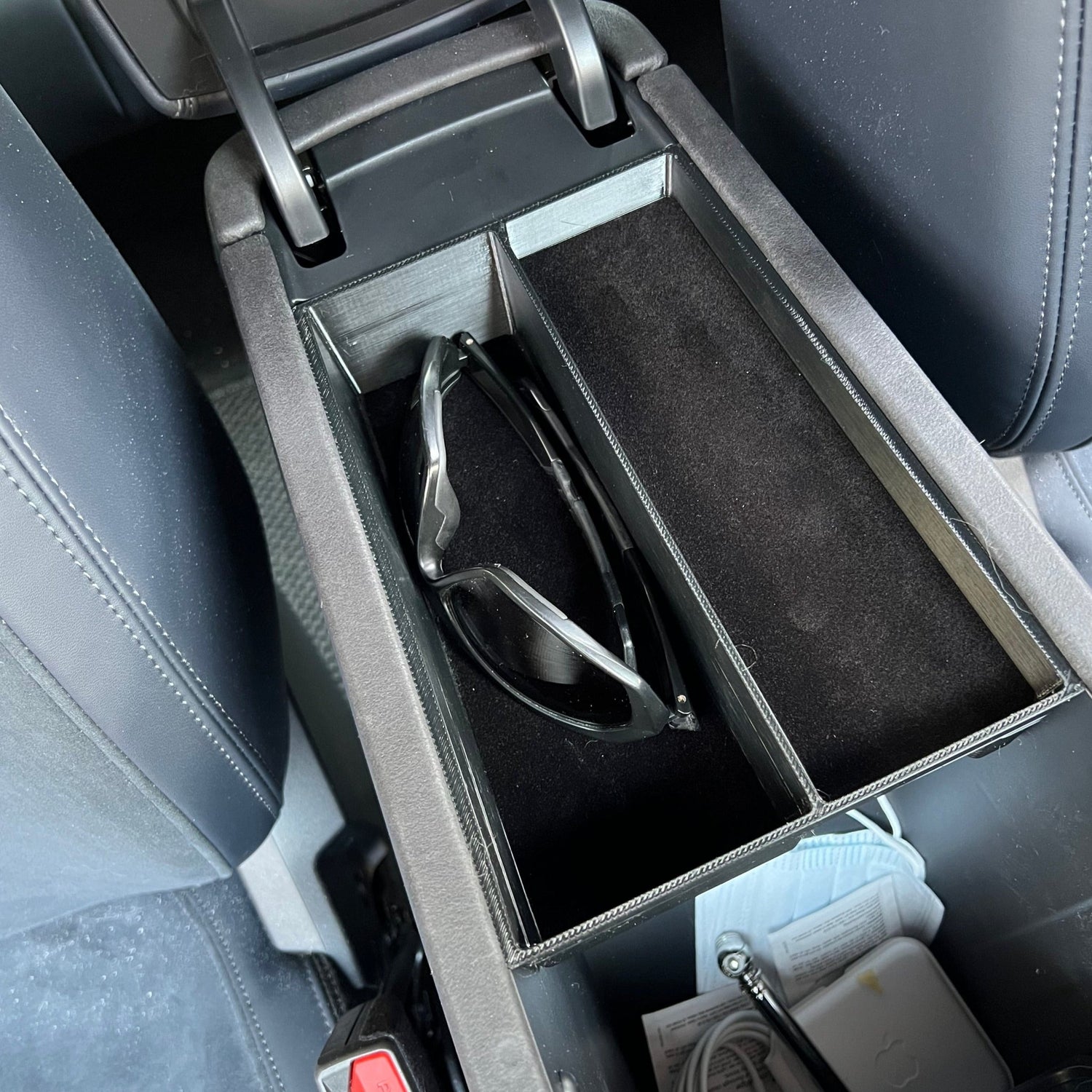 Central console tray for Fisker Ocean - YURIK Accessories
